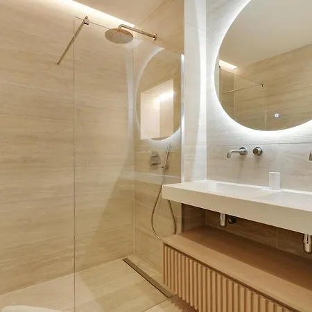 Pick A Flat's In Luxembourg - Odeon - Rue Soufflot * Paris