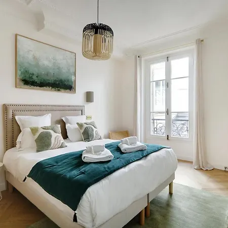 Pick A Flat's In Luxembourg - Odeon - Rue Soufflot
