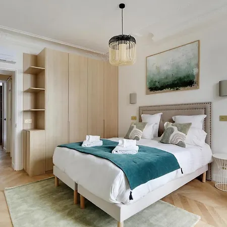 Pick A Flat's In Luxembourg - Odeon - Rue Soufflot Apartment *