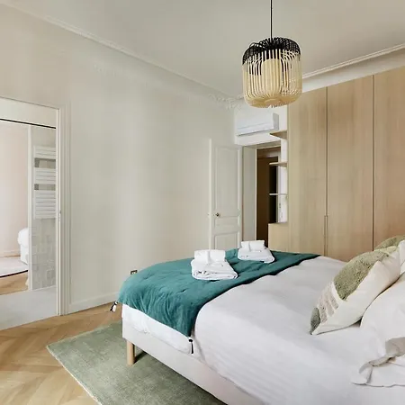 Pick A Flat's In Luxembourg - Odeon - Rue Soufflot